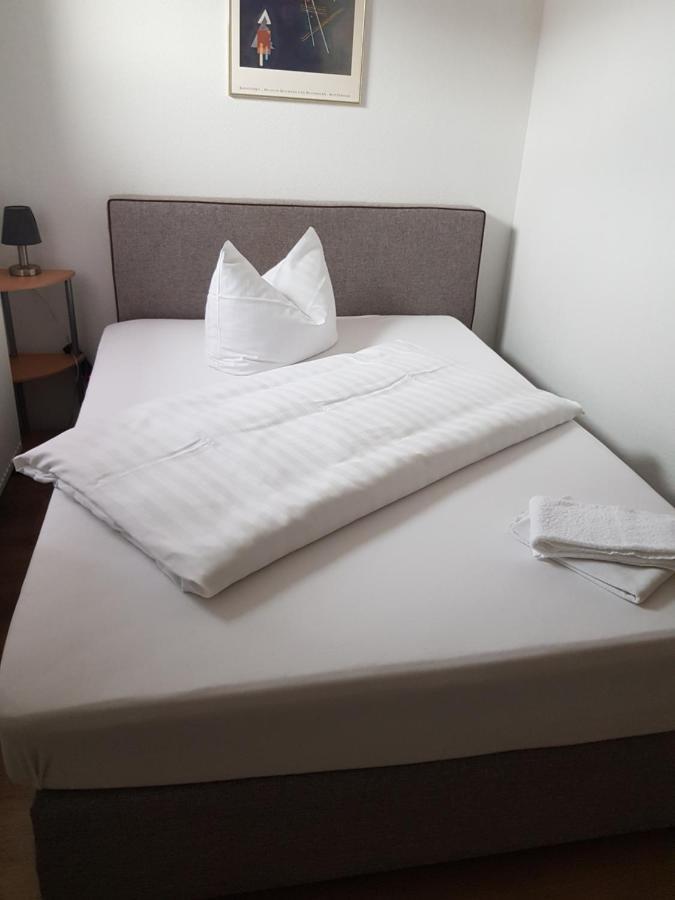 Hotel Zur Altstadt Calbe Luaran gambar