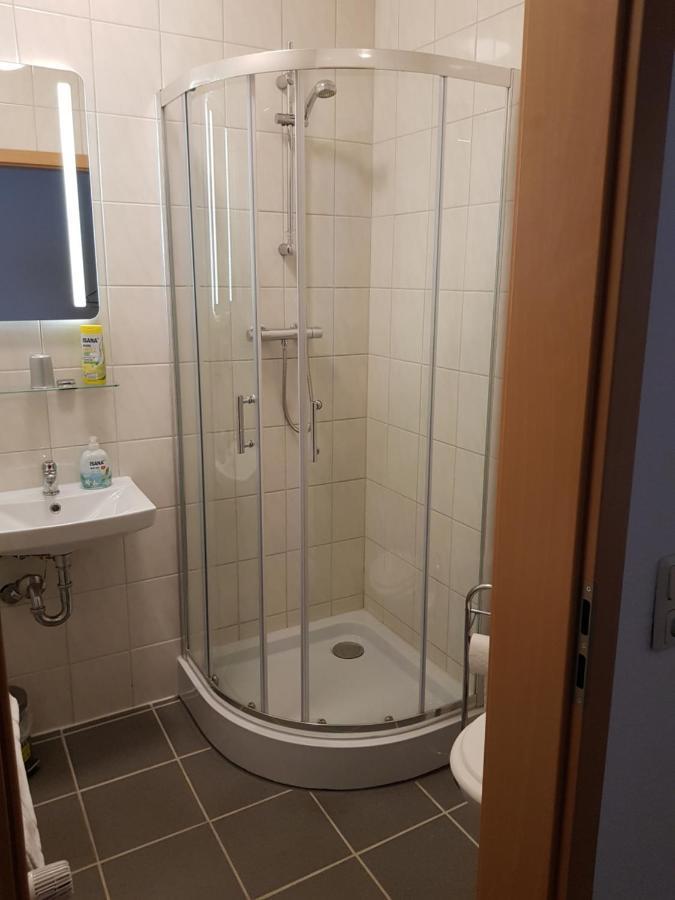 Hotel Zur Altstadt Calbe Luaran gambar